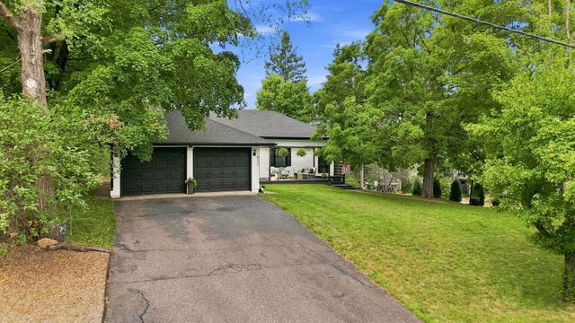 820 Vine Street, Hudson, WI 54016