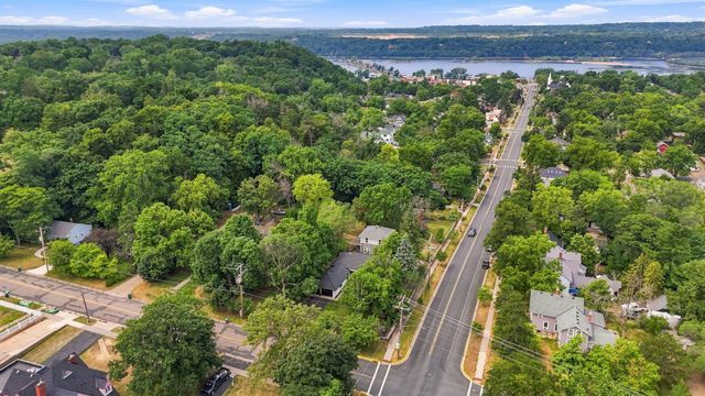 820 Vine Street, Hudson, WI 54016