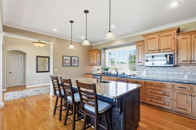 21618 S State Route 291 Highway, Harrisonville, MO 64701