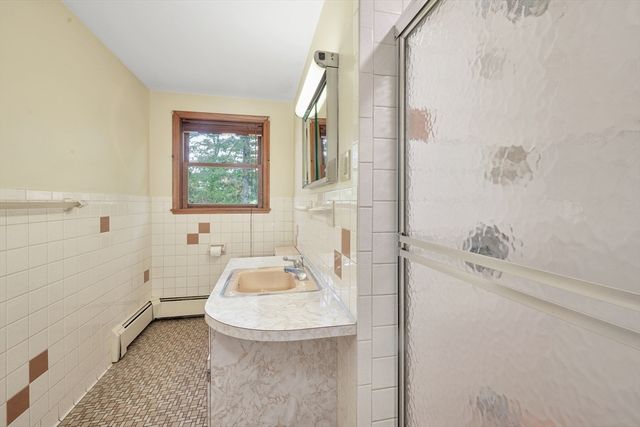 40 Himoor Circle, Randolph, MA 02368