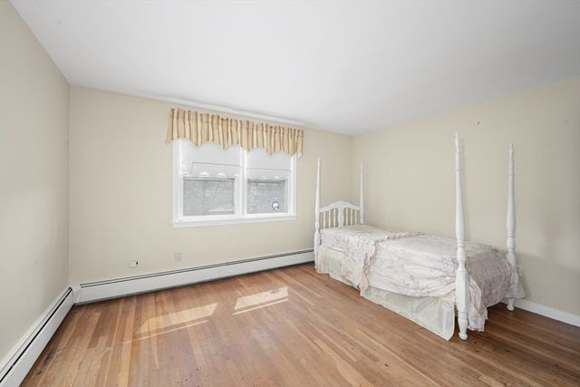 40 Himoor Circle, Randolph, MA 02368