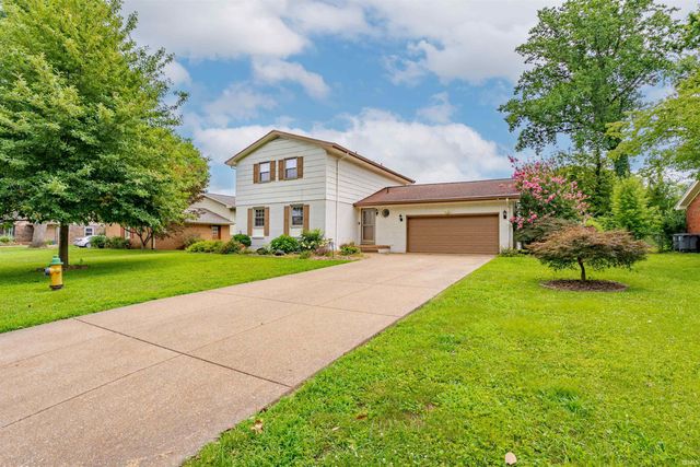 208 Camden Court, Evansville, IN 47715