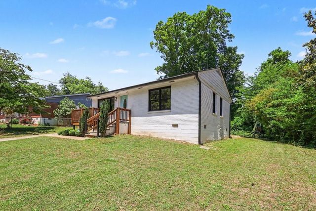 1120 Delores Way, Forest Park, GA 30297