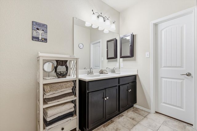5104 Texana Drive, Frisco, TX 75036