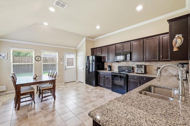 5104 Texana Drive, Frisco, TX 75036