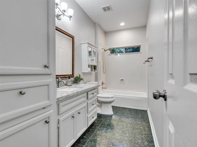 2312 Carriage Run E, Conroe, TX 77384