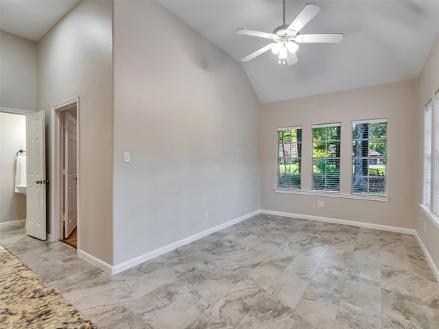 2312 Carriage Run E, Conroe, TX 77384