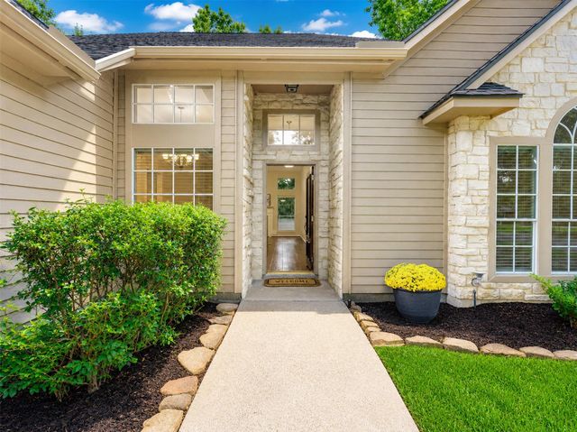 2312 Carriage Run E, Conroe, TX 77384