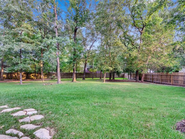 2312 Carriage Run E, Conroe, TX 77384