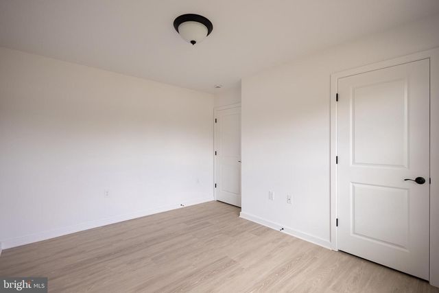 94 GRAINFIELD CT, Martinsburg, WV 25404