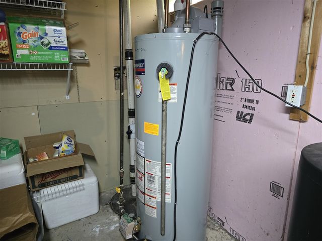 166 W Lowry Drive, Brooklyn, MI 49230