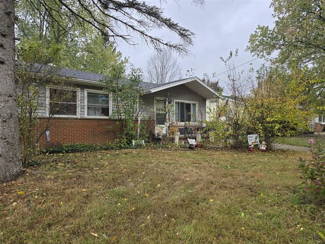 166 W Lowry Drive, Brooklyn, MI 49230