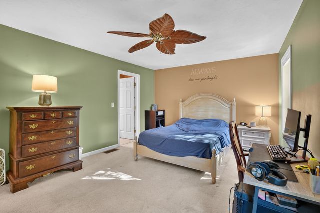 1 Tanglewood Park Dr 1, Haverhill, MA 01830