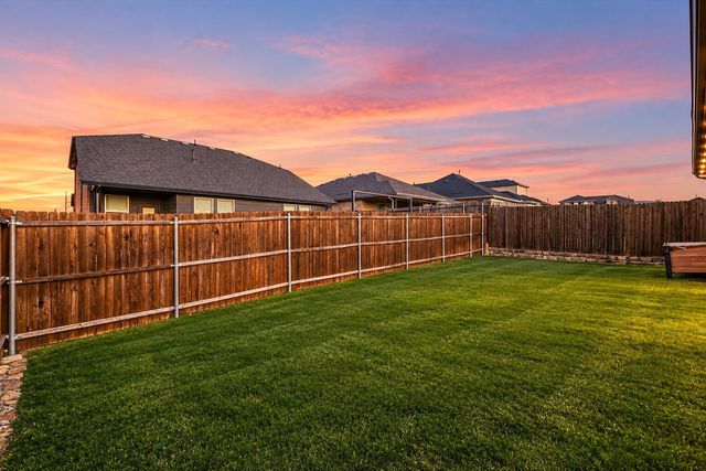5112 Holy Springs Road, Denton, TX 76207
