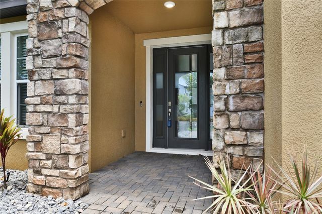 11613 SWEET TANGERINE LANE, Tampa, FL 33626