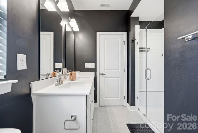 804 Broad River Lane, Charlotte, NC 28211