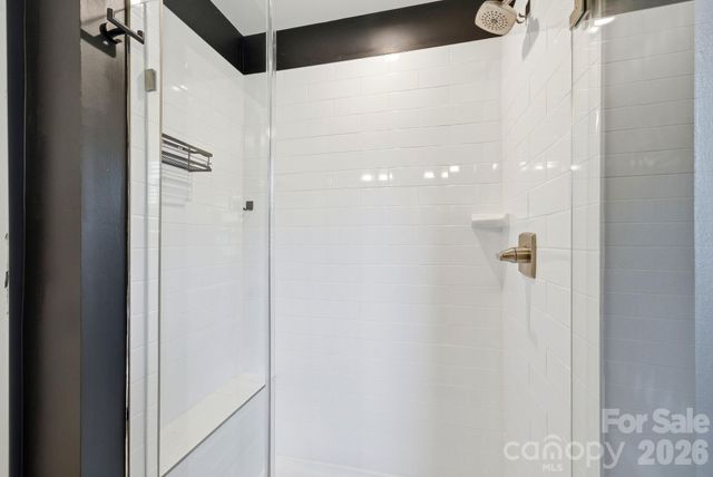 804 Broad River Lane, Charlotte, NC 28211