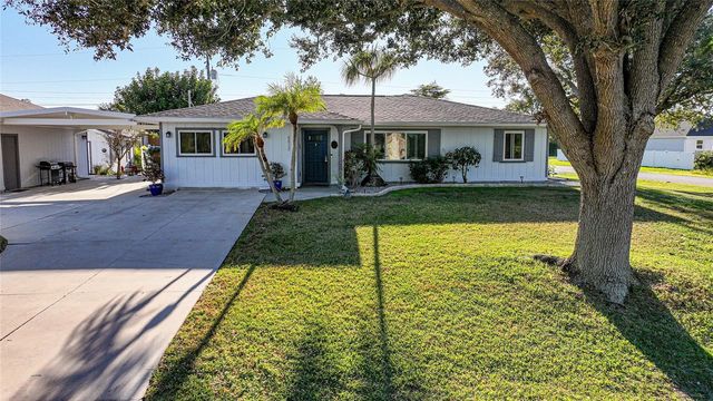 4639 KEMPSON LANE, Port Charlotte, FL 33981