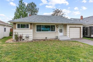 1041 19th Avenue, Longview, WA 98632