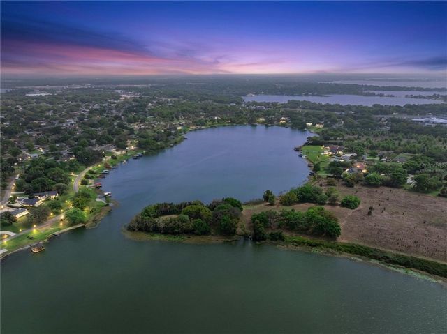 2874 E CROOKED LAKE DRIVE, Eustis, FL 32726