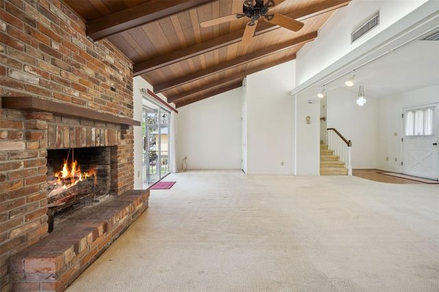 2874 E CROOKED LAKE DRIVE, Eustis, FL 32726