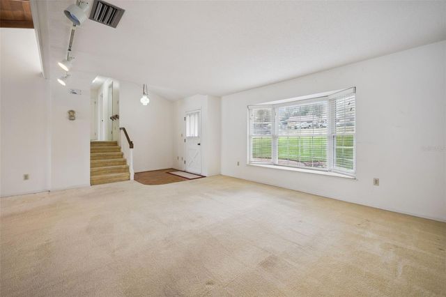 2874 E CROOKED LAKE DRIVE, Eustis, FL 32726