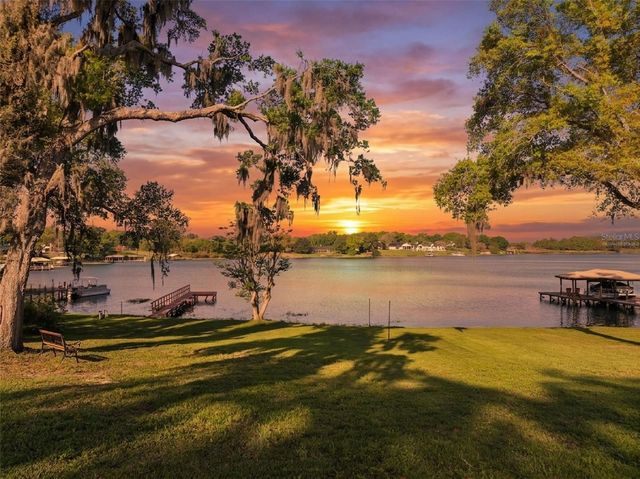 2874 E CROOKED LAKE DRIVE, Eustis, FL 32726