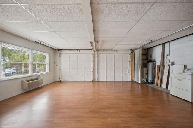 2874 E CROOKED LAKE DRIVE, Eustis, FL 32726