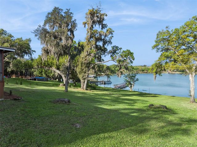 2874 E CROOKED LAKE DRIVE, Eustis, FL 32726