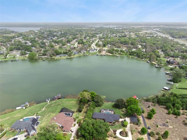 2874 E CROOKED LAKE DRIVE, Eustis, FL 32726