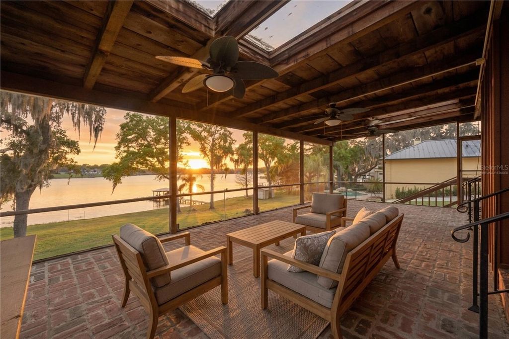 2874 E CROOKED LAKE DRIVE, Eustis, FL 32726