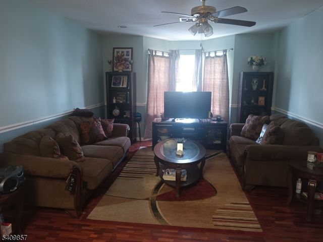 24 N 7Th St, Newark City, NJ 07107