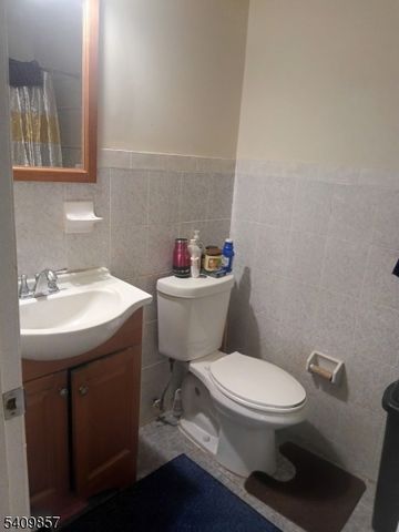 24 N 7Th St, Newark City, NJ 07107