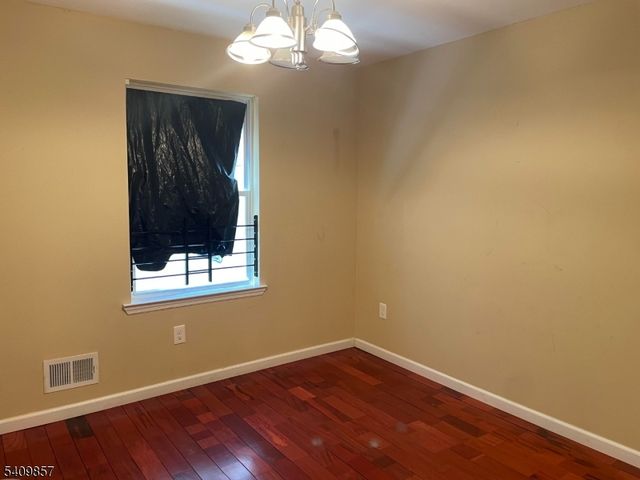 24 N 7Th St, Newark City, NJ 07107