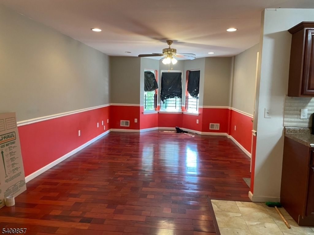 24 N 7Th St, Newark City, NJ 07107 — photo 2