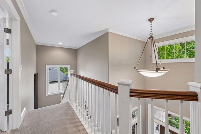 18000 Turtle Point, Eden Prairie, MN 55347