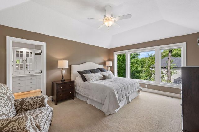 18000 Turtle Point, Eden Prairie, MN 55347