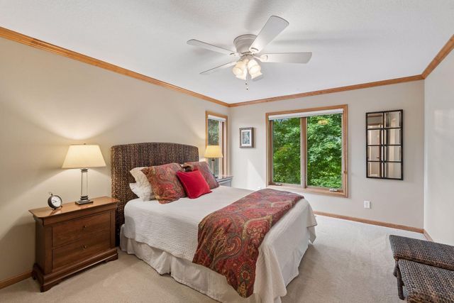 18000 Turtle Point, Eden Prairie, MN 55347