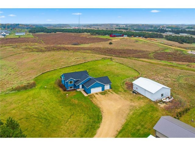980 65th Avenue, Roberts, WI 54023