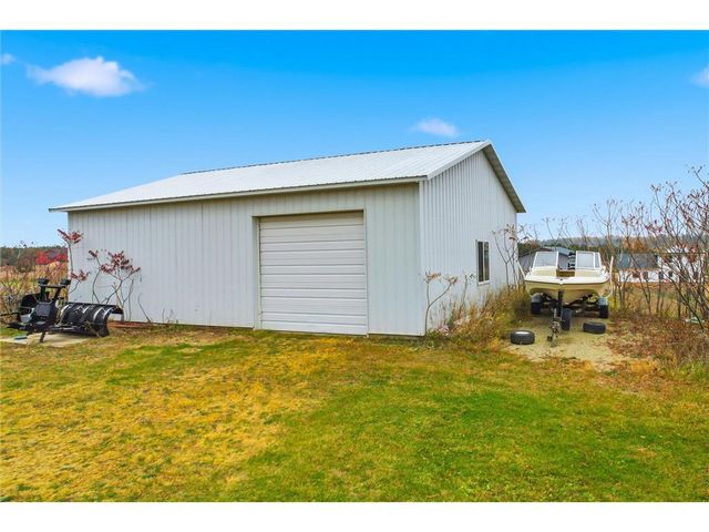980 65th Avenue, Roberts, WI 54023