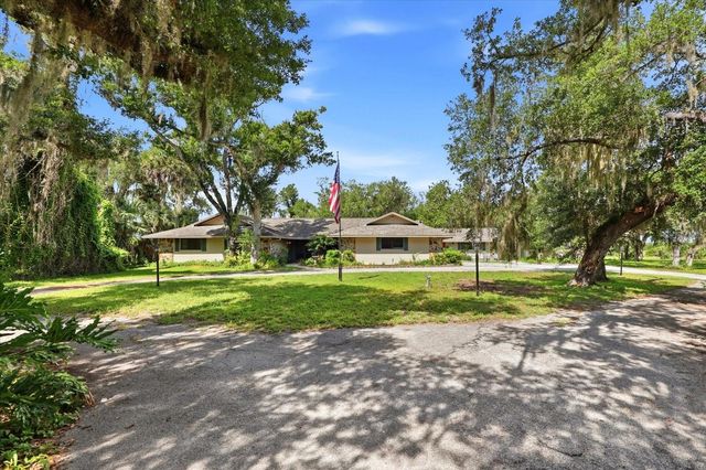 5850 VANDERIPE ROAD, Sarasota, FL 34241