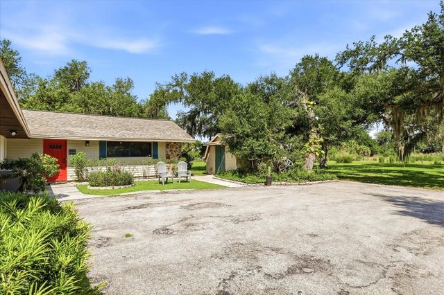 5850 VANDERIPE ROAD, Sarasota, FL 34241