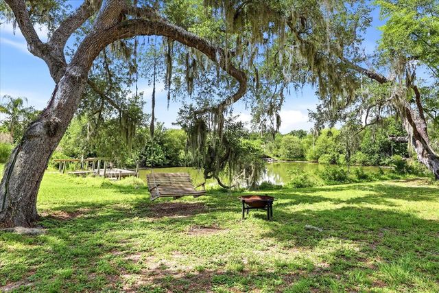 5850 VANDERIPE ROAD, Sarasota, FL 34241