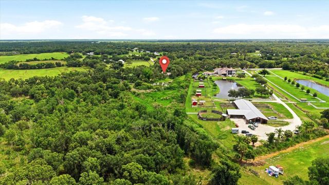 5850 VANDERIPE ROAD, Sarasota, FL 34241