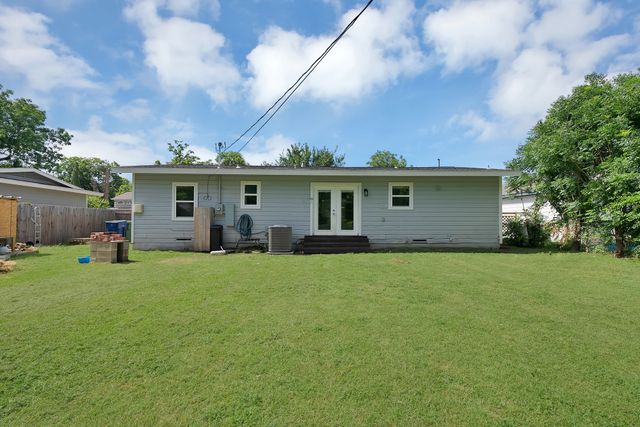 113 E Linda Drive, Garland, TX 75041