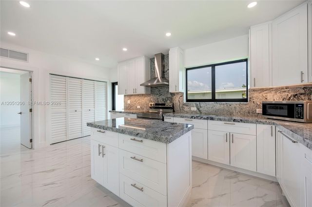 1621 S Treasure Dr, North Bay Village, FL 33141