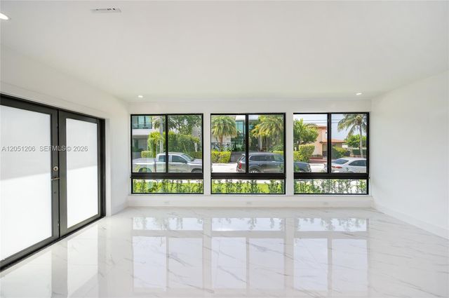 1621 S Treasure Dr, North Bay Village, FL 33141