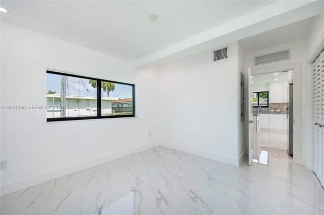 1621 S Treasure Dr, North Bay Village, FL 33141