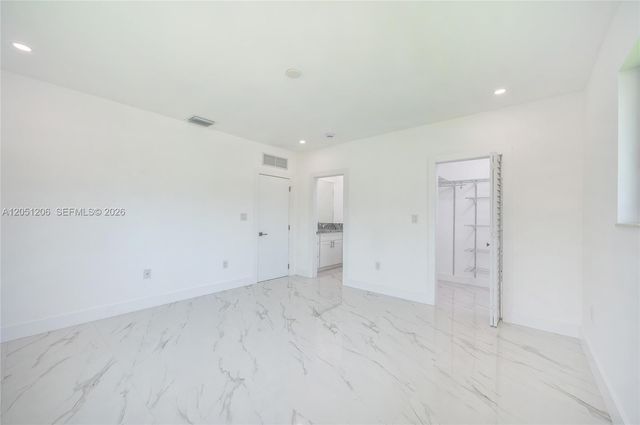 1621 S Treasure Dr, North Bay Village, FL 33141