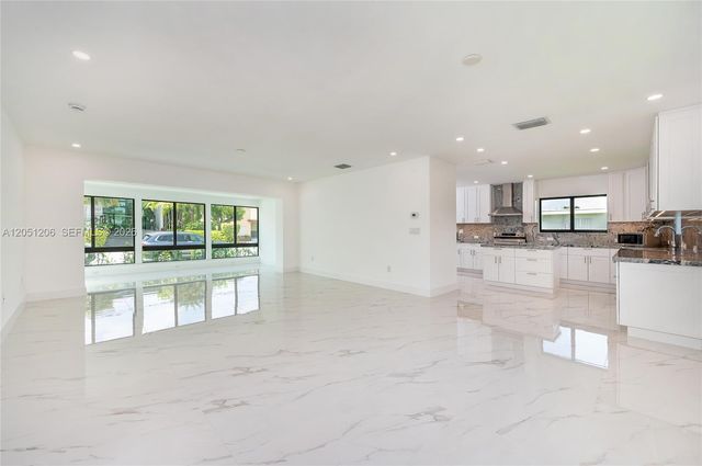 1621 S Treasure Dr, North Bay Village, FL 33141